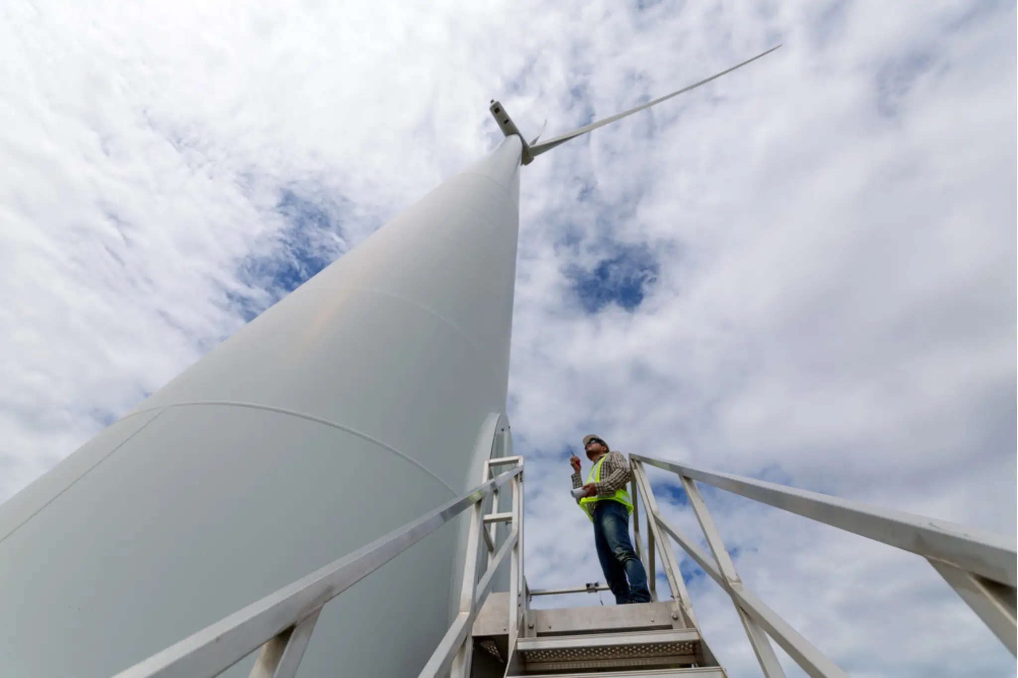 Troubleshooting Sky Climber Renewables Blade Repair Services