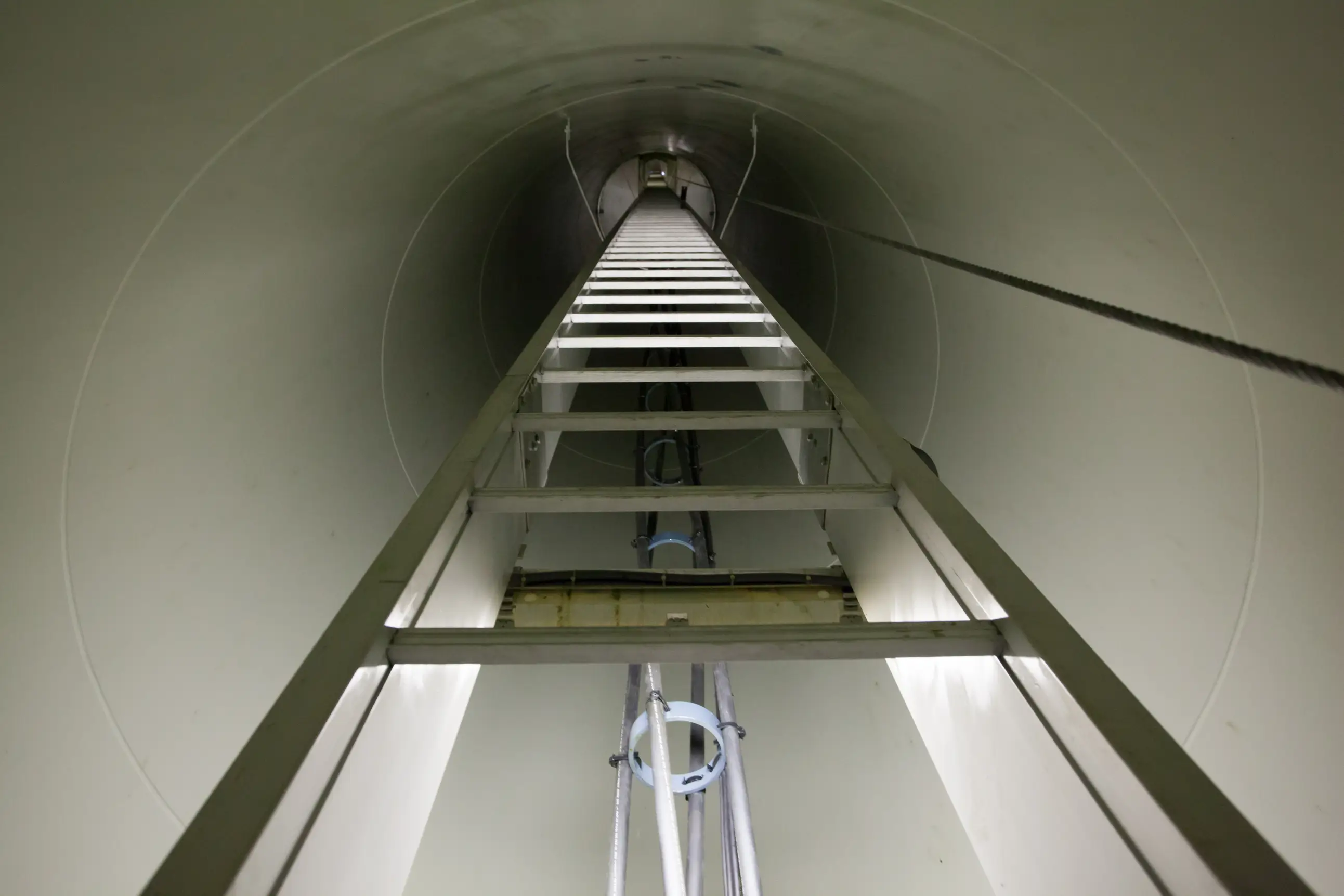 Manually Climbing Wind Turbine